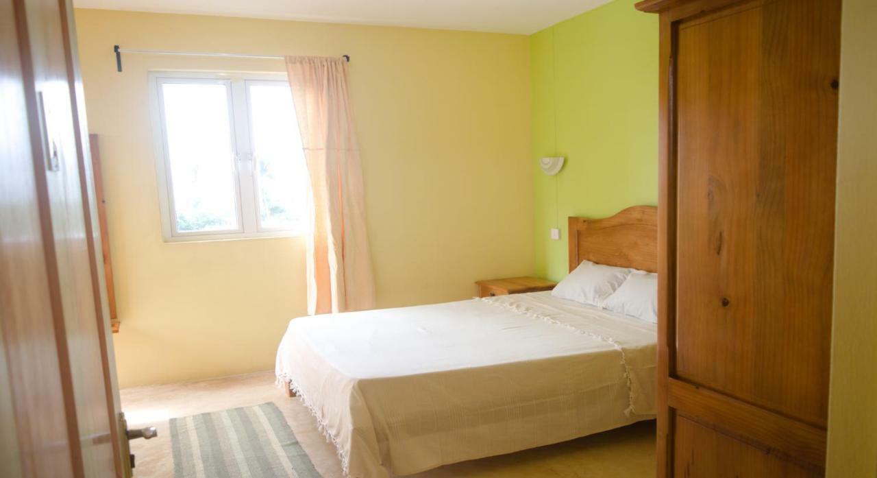 Le Rosier Hotell Trou d'Eau Douce Exteriör bild